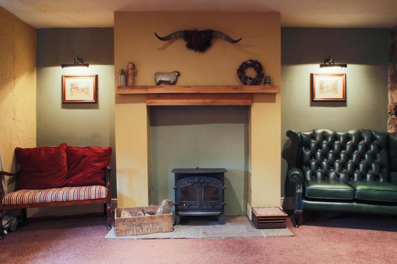 The Golden Fleece Inn Карлайл Екстериор снимка