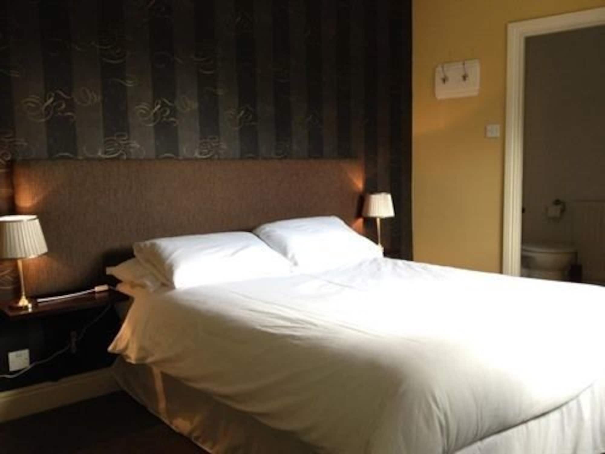 The Golden Fleece Inn Карлайл Екстериор снимка