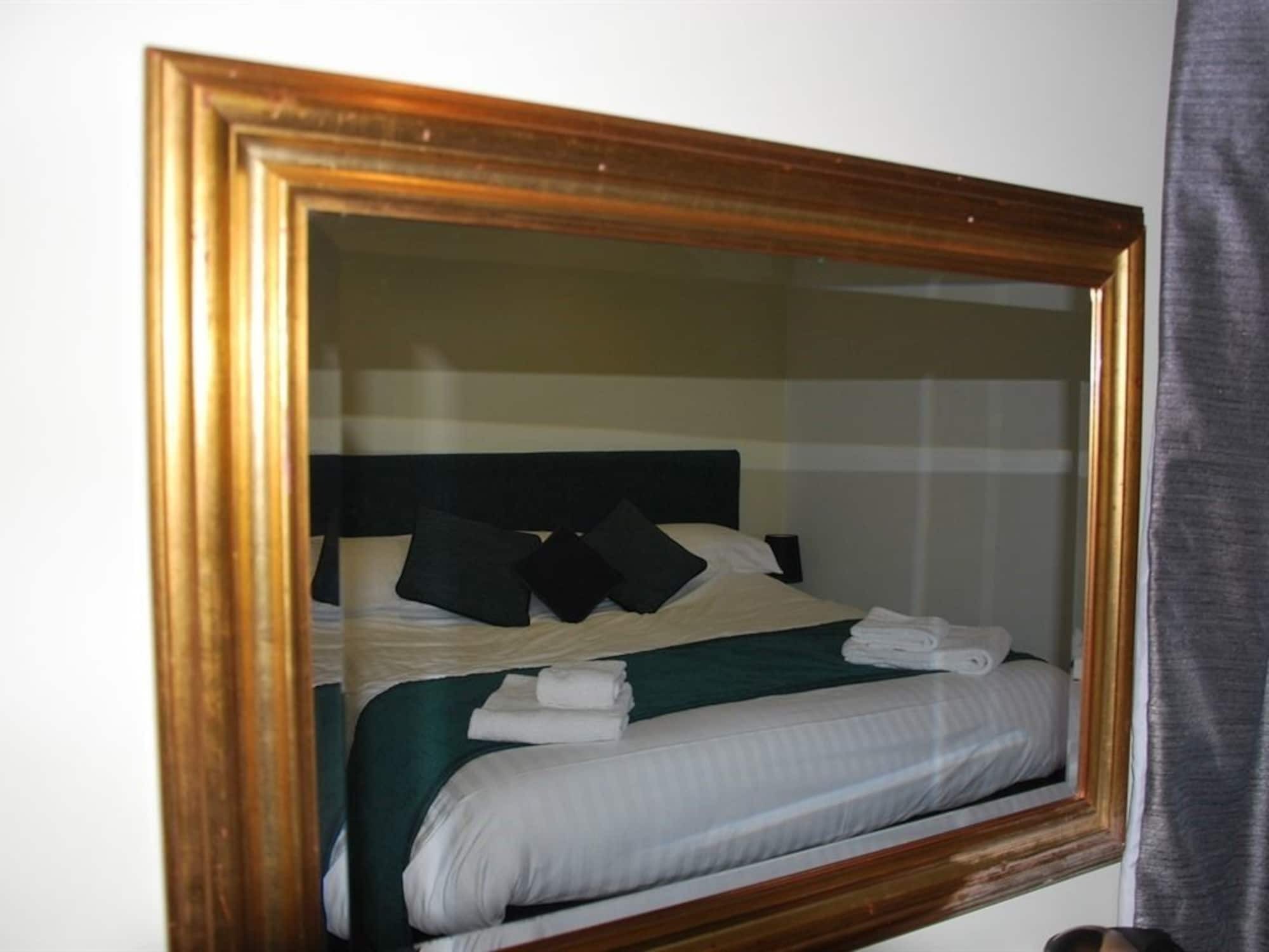 The Golden Fleece Inn Карлайл Екстериор снимка